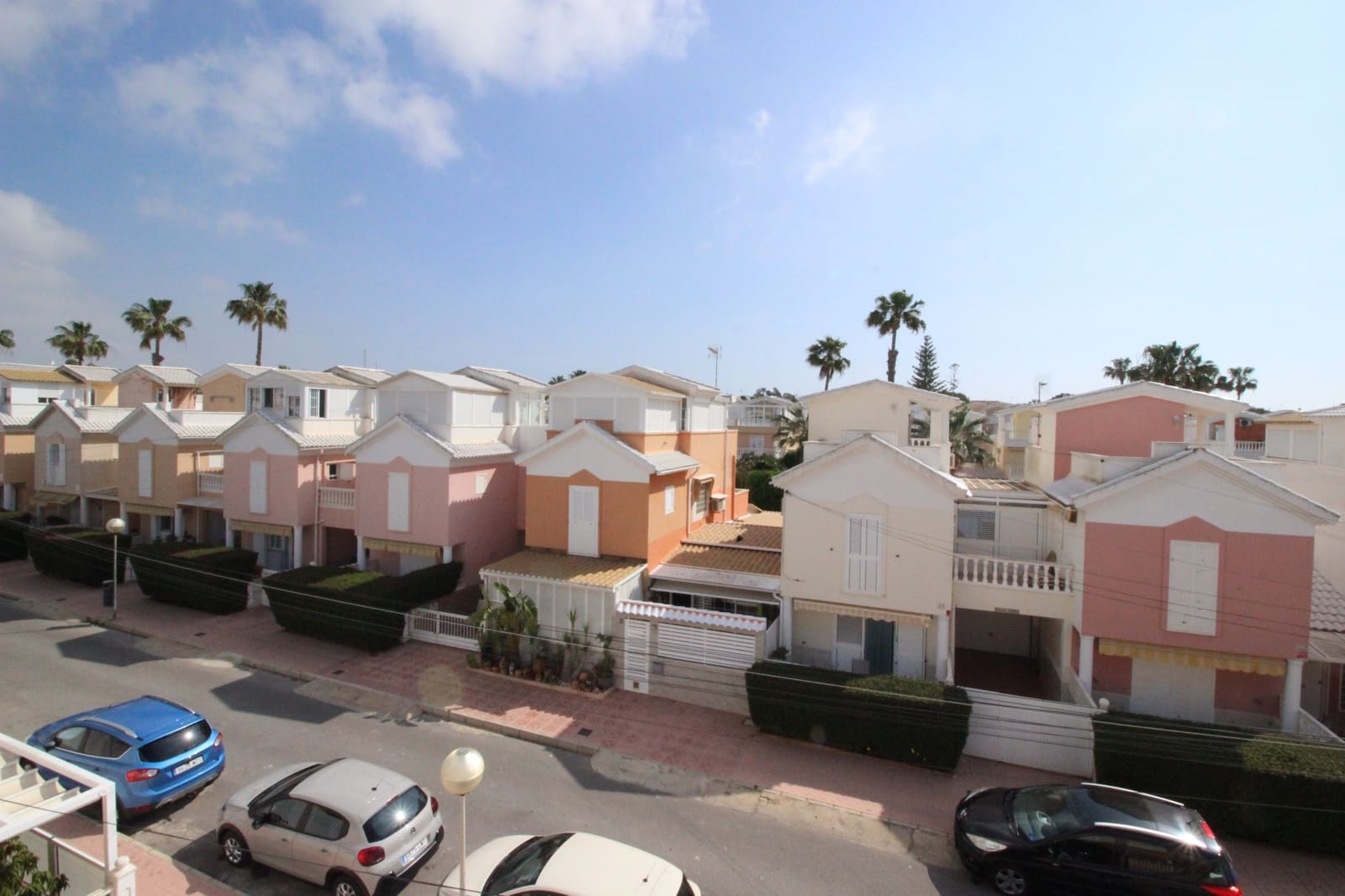 2 soveværelse Bungalow til salg i Guardamar del Segura med swimmingpool - € 265.000 (Ref: 9847699)