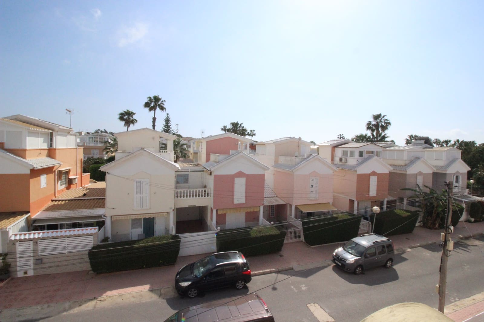2 soveværelse Bungalow til salg i Guardamar del Segura med swimmingpool - € 265.000 (Ref: 9847699)