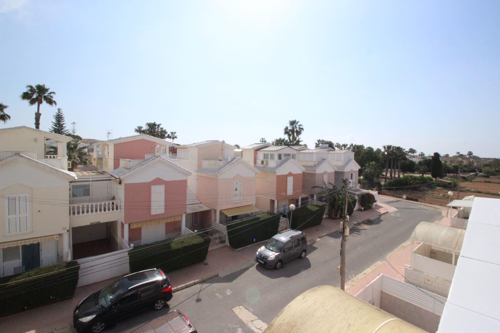 2 soveværelse Bungalow til salg i Guardamar del Segura med swimmingpool - € 265.000 (Ref: 9847699)