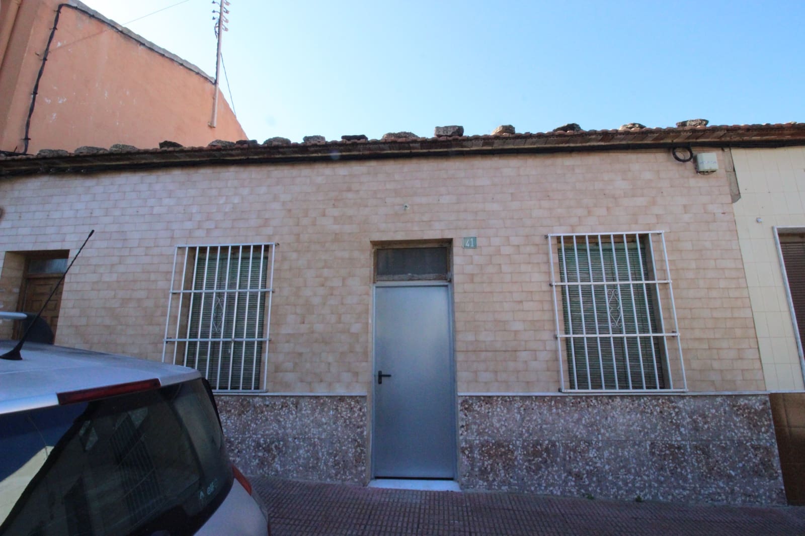 Bungalow til salgs i Guardamar del Segura - € 220 000 (Ref: 9847920)