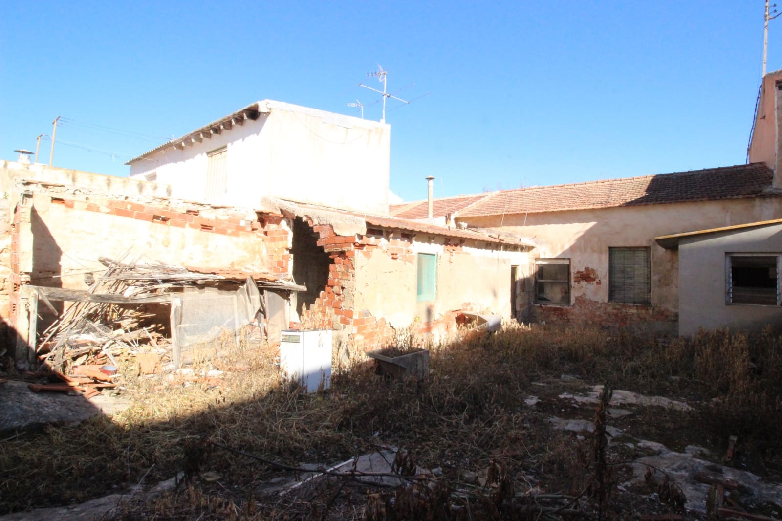 Bungalow til salgs i Guardamar del Segura - € 220 000 (Ref: 9847920)