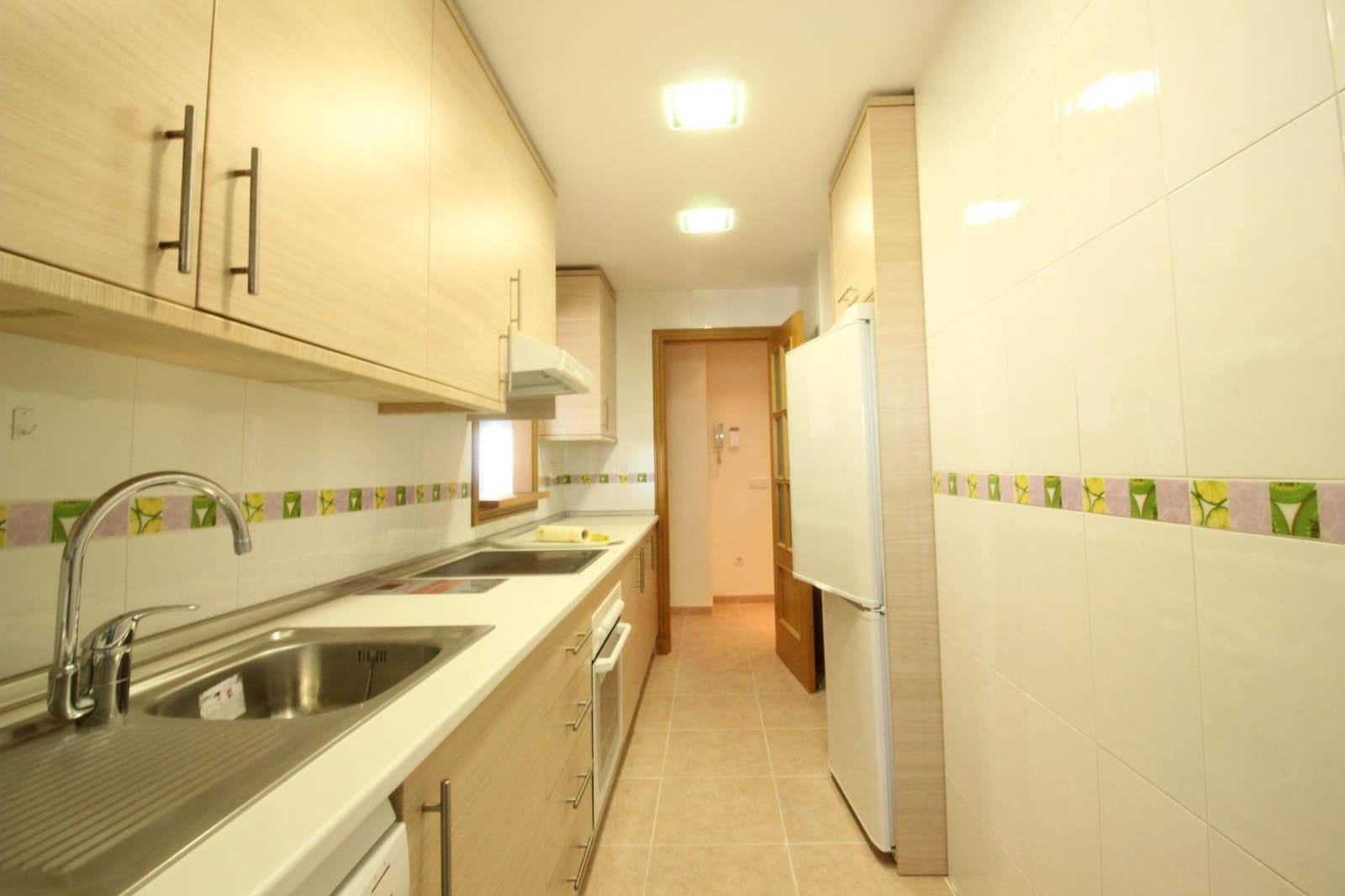 2 bedroom Apartment for sale in Guardamar del Segura with pool garage - € 270,000 (Ref: 9863462)