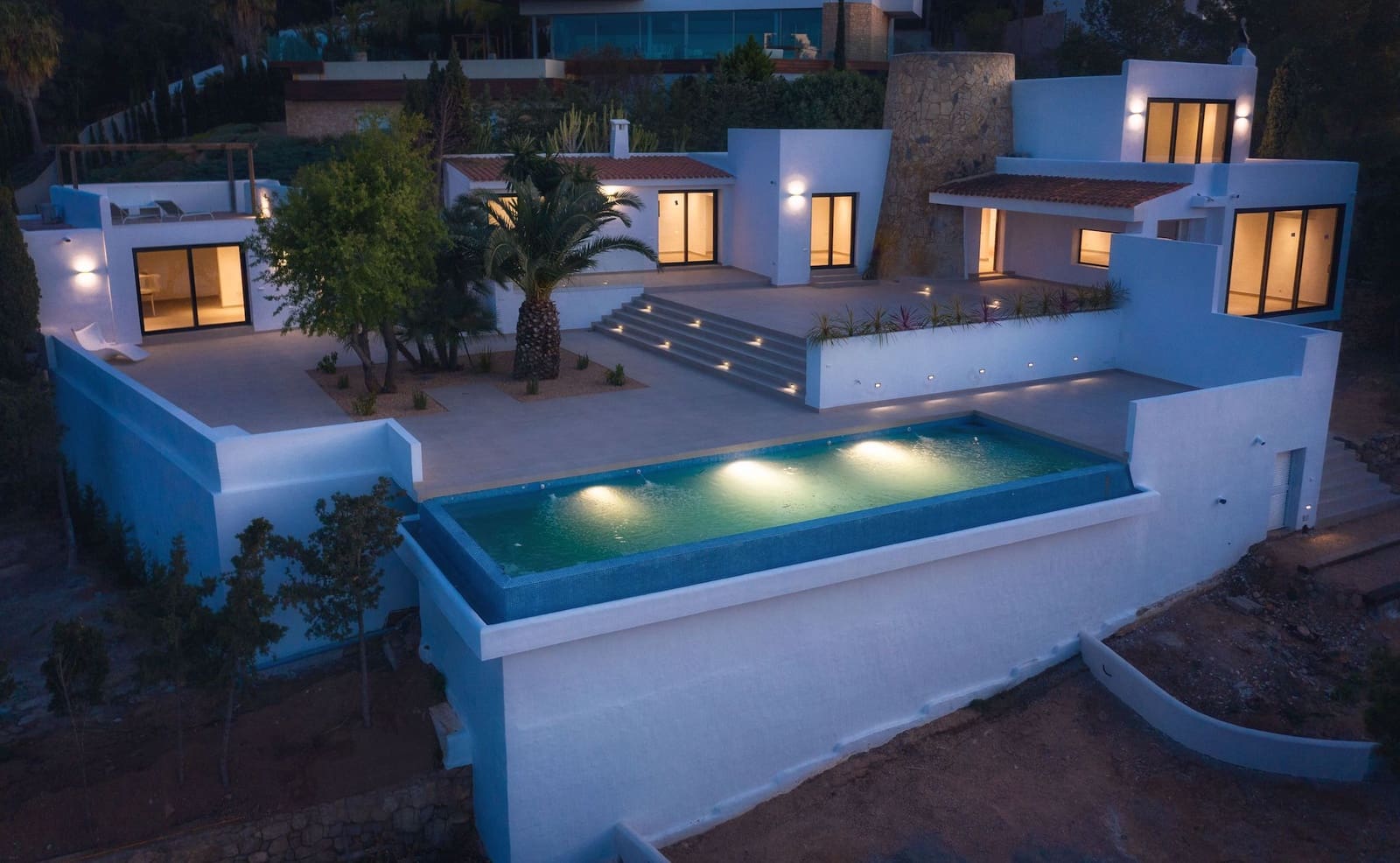 4 bedroom Villa for sale in Cala Moli with pool - € 3,720,000 (Ref: 6609266)