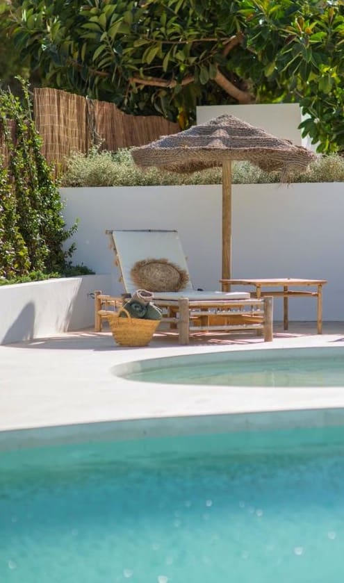 1 quarto Apartamento para venda em Cala Llonga com piscina - 390 000 € (Ref: 7250624)