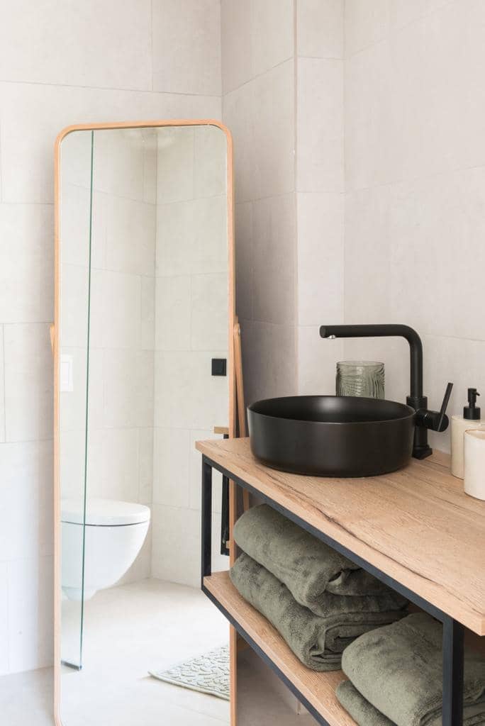 1 quarto Apartamento para venda em Cala Llonga com piscina - 390 000 € (Ref: 7250624)