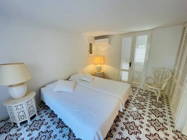 4 soverom Villa til salgs i Caló d'en Real, San Jose / Sant Josep de Sa Talaia med svømmebasseng - € 1 850 000 (Ref: 7504085)