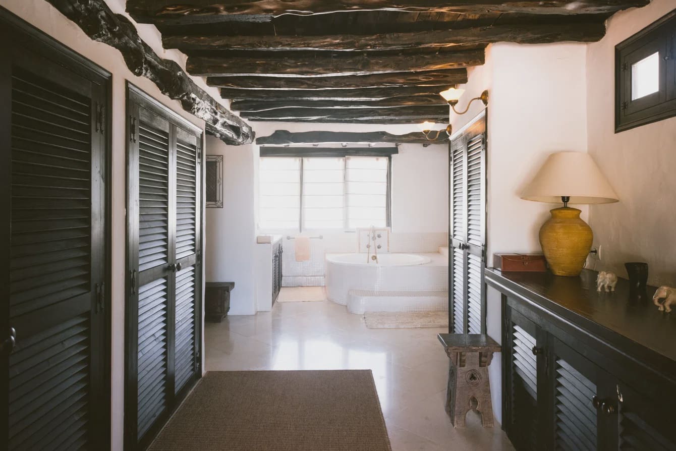10 bedroom Finca/Country House for sale in San Jose / Sant Josep de Sa Talaia with pool garage - € 6,800,000 (Ref: 7961268)