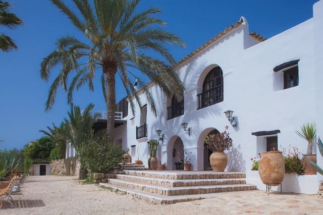 10 bedroom Finca/Country House for sale in San Jose / Sant Josep de Sa Talaia with pool garage - € 6,800,000 (Ref: 7961268)