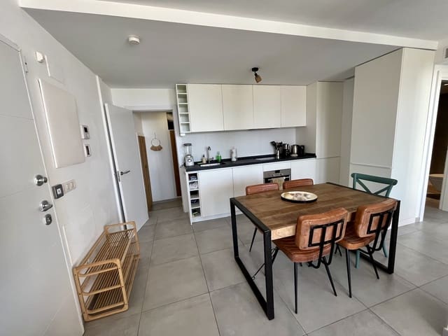 2 makuuhuone Huoneisto myytävänä paikassa Cala Vadella, San Jose / Sant Josep de Sa Talaia mukana uima-altaan - 500 000 € (Ref: 8405878)