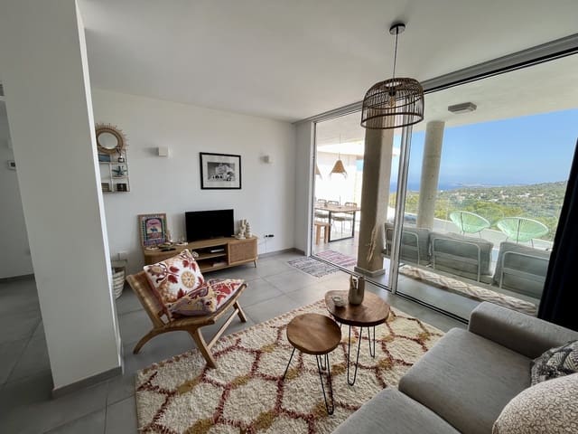 2 makuuhuone Huoneisto myytävänä paikassa Cala Vadella, San Jose / Sant Josep de Sa Talaia mukana uima-altaan - 500 000 € (Ref: 8405878)