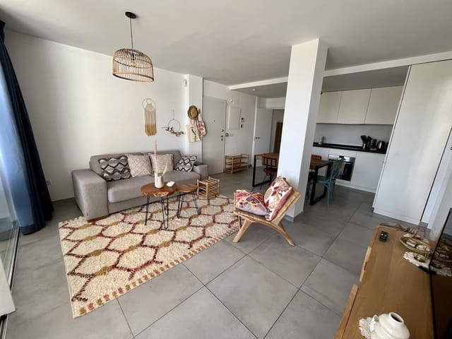 2 makuuhuone Huoneisto myytävänä paikassa Cala Vadella, San Jose / Sant Josep de Sa Talaia mukana uima-altaan - 500 000 € (Ref: 8405878)