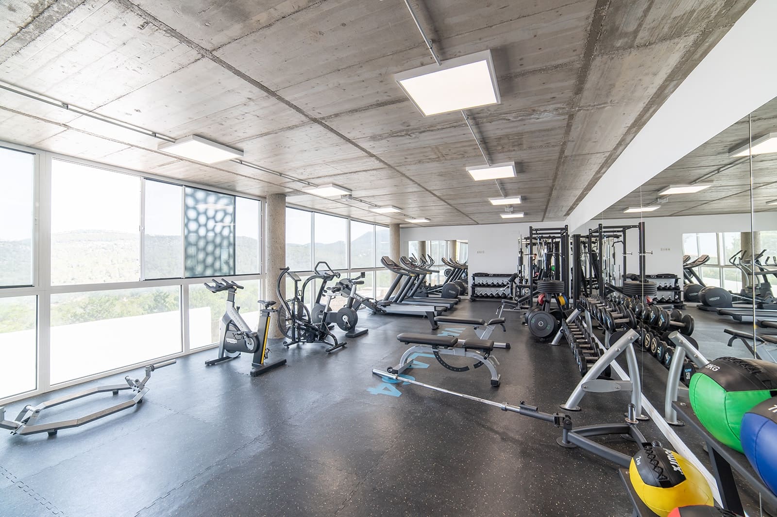 3 bedroom Penthouse for sale in Cala Vadella with pool garage - € 1,550,000 (Ref: 9287293)