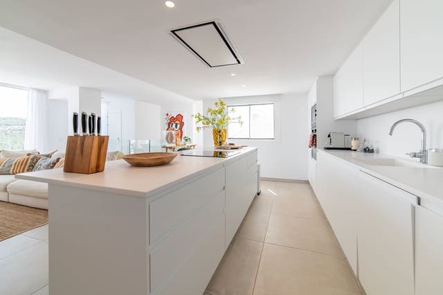 3 makuuhuone Kattohuoneisto myytävänä paikassa Cala Vadella, San Jose / Sant Josep de Sa Talaia mukana uima-altaan 
autotalli - 1 475 000 € (Ref: 9287293)