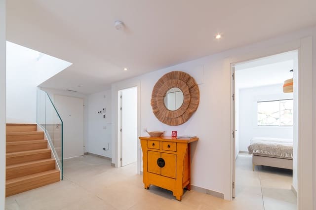 3 makuuhuone Kattohuoneisto myytävänä paikassa Cala Vadella, San Jose / Sant Josep de Sa Talaia mukana uima-altaan 
autotalli - 1 475 000 € (Ref: 9287293)