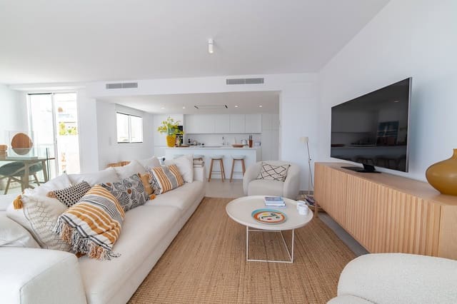 3 makuuhuone Kattohuoneisto myytävänä paikassa Cala Vadella, San Jose / Sant Josep de Sa Talaia mukana uima-altaan 
autotalli - 1 475 000 € (Ref: 9287293)