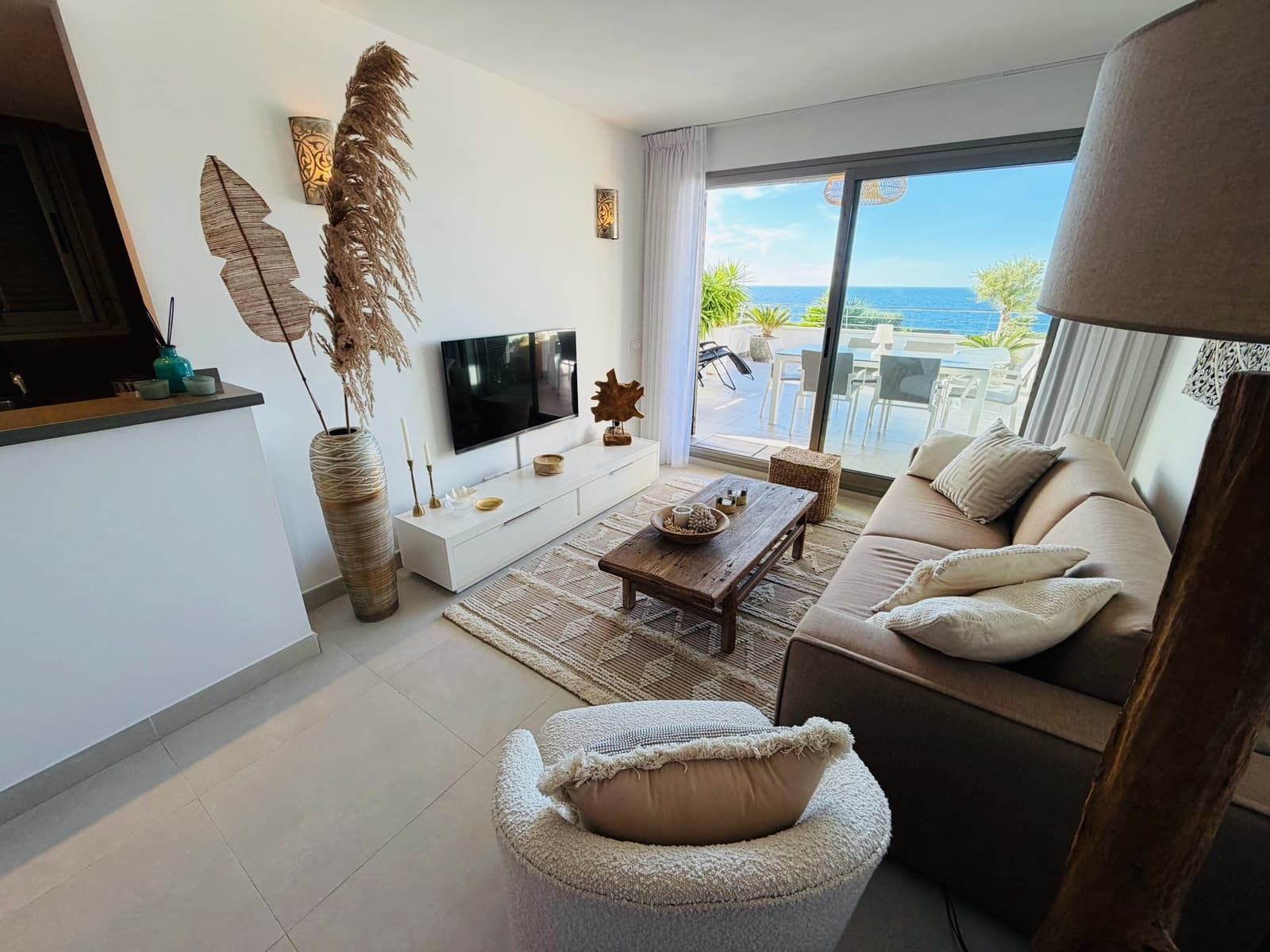 2 slaapkamer Appartement te koop in Cala Tarida met zwembad - € 735.000 (Ref: 9476266)