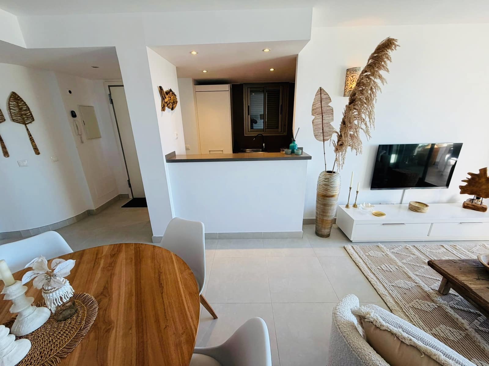 2 slaapkamer Appartement te koop in Cala Tarida met zwembad - € 735.000 (Ref: 9476266)