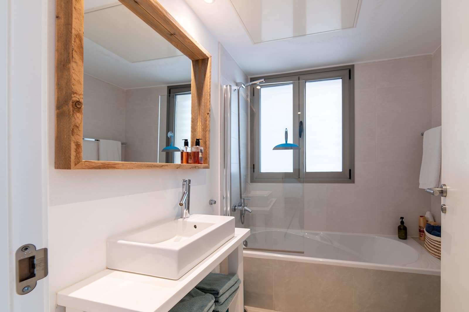2 quarto Apartamento para venda em Cala Tarida com piscina - 735 000 € (Ref: 9476266)