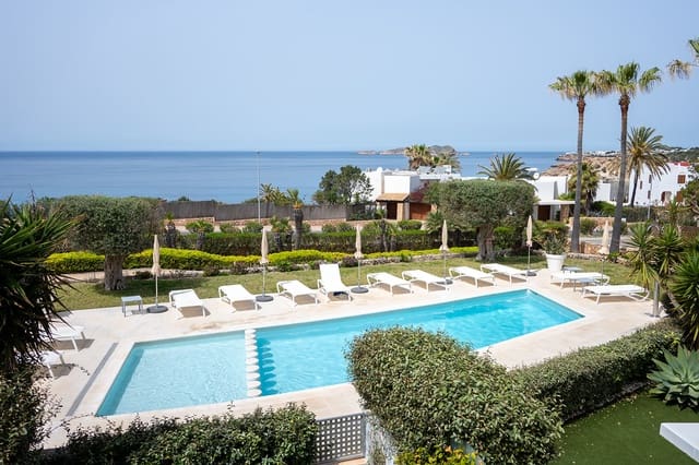 2 soveværelse Lejlighed til salg i Cala Tarida, San Jose / Sant Josep de Sa Talaia med swimmingpool - € 735.000 (Ref: 9476266)