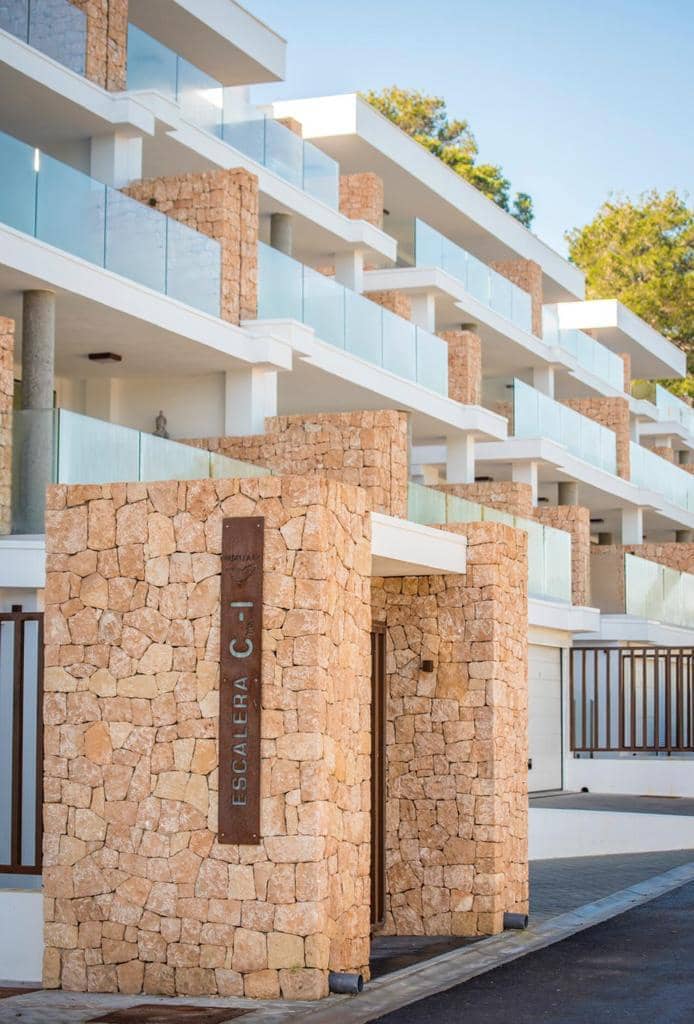 2 soverom Leilighet til salgs i Cala Vadella med svømmebasseng garasje - € 690 000 (Ref: 9535123)