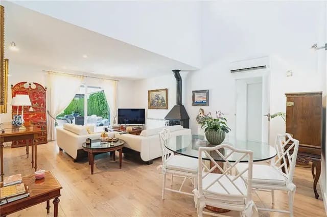 3 soveværelse Semi-Rækkehus til salg i Calvià Pueblo, Calvià med swimmingpool garage - € 1.440.000 (Ref: 10007109)
