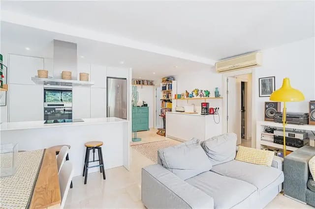 Piso de 3 habitaciones en Portals Nous, Calvià en venta con piscina - 530.000 € (Ref: 10009854)