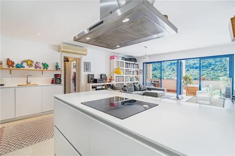 Piso de 3 habitaciones en Calvià en venta con piscina - 530.000 € (Ref: 10009854)