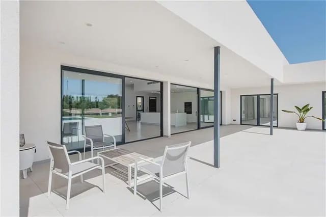 4 sypialnia Willa na sprzedaż w Marratxí z basenem garażem - 1 849 000 € (Ref: 10023229)