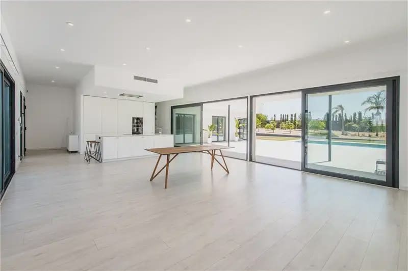 4 bedroom Villa for sale in Marratxi with pool garage - € 1,750,000 (Ref: 10023229)