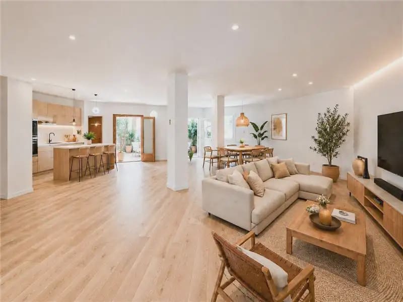 Kaupallinen myytävänä paikassa Palma de Mallorca - 595 000 € (Ref: 10029689)