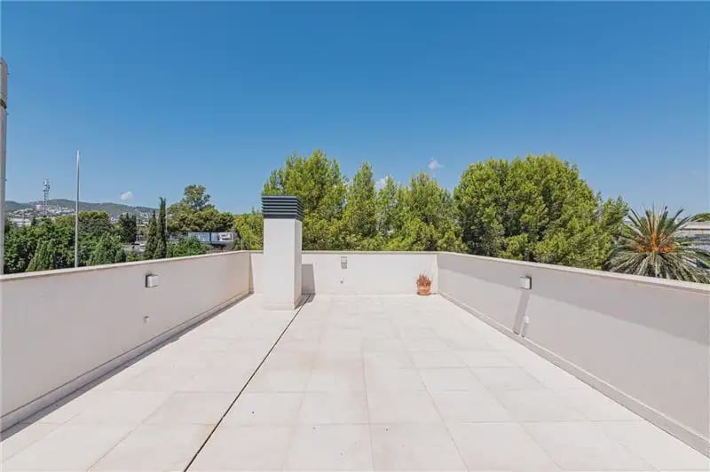 3 bedroom Flat for sale in Palma de Mallorca with pool garage - € 650,000 (Ref: 10029690)