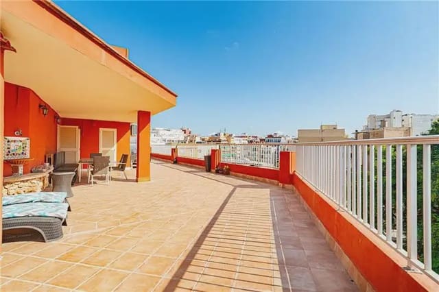 4 bedroom Penthouse for sale in L'Arenal, Palma de Mallorca - € 680,000 (Ref: 10029782)