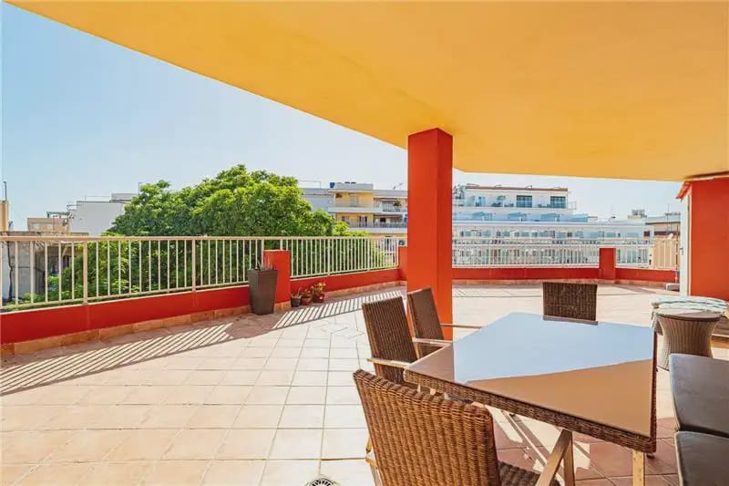 4 Zimmer Penthouse zu verkaufen in Palma de Mallorca - 680.000 € (Ref: 10029782)