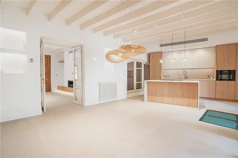 5 soverom Villa til salgs i Algaida med svømmebasseng garasje - € 1 190 000 (Ref: 10052009)