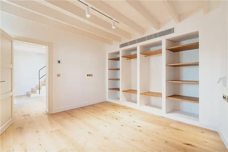 5 soverom Villa til salgs i Algaida med svømmebasseng garasje - € 1 190 000 (Ref: 10052009)