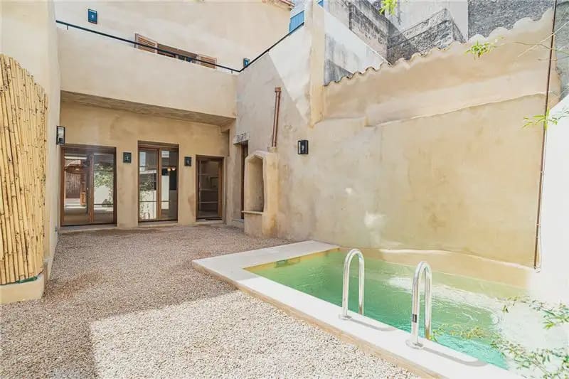 5 soverom Villa til salgs i Algaida med svømmebasseng garasje - € 1 190 000 (Ref: 10052009)