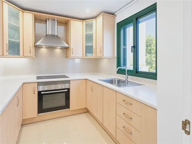 2 Zimmer Wohnung zu verkaufen in Santa Ponsa, Calvià mit Pool Garage - 765.000 € (Ref: 10076729)