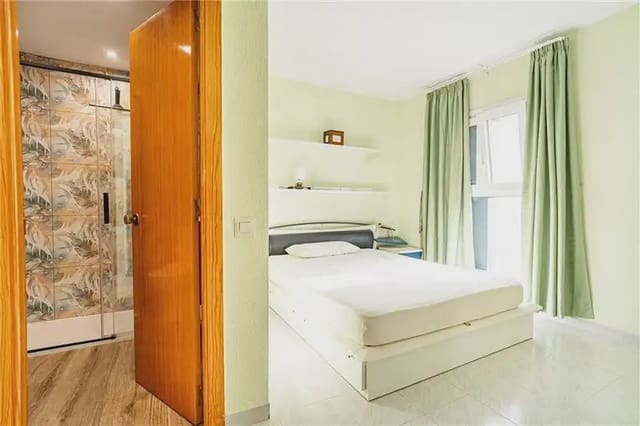 4 makuuhuone Rivitalo myytävänä paikassa El Toro / Port Adriano, Calvià mukana 
autotalli - 549 000 € (Ref: 10078796)