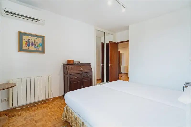Appartement de 3 chambres à louer à Palma de Mallorca - 2 900 € (Ref: 10080210)
