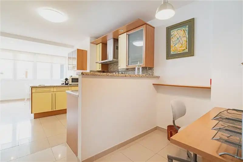 Appartement de 3 chambres à louer à Palma de Mallorca - 2 900 € (Ref: 10080210)
