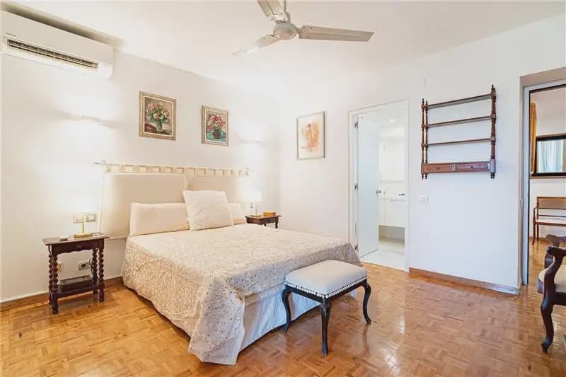 Appartement de 3 chambres à louer à Palma de Mallorca - 2 900 € (Ref: 10080210)