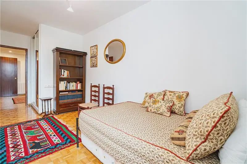 Appartement de 3 chambres à louer à Palma de Mallorca - 2 900 € (Ref: 10080210)
