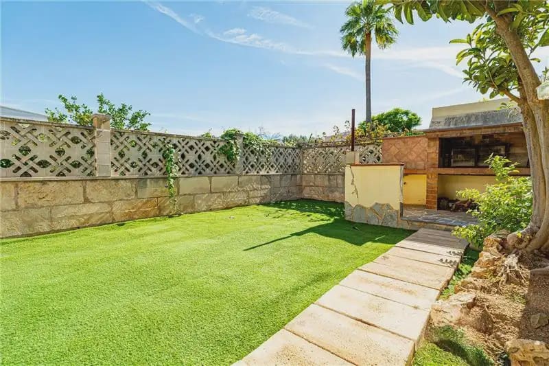Reihenhaus zu vermieten in Marratxi mit Garage - 2.400 € (Ref: 10098828)