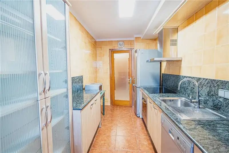 3 soverom Leilighet til leie i Palma de Mallorca - € 1 900 (Ref: 10112153)