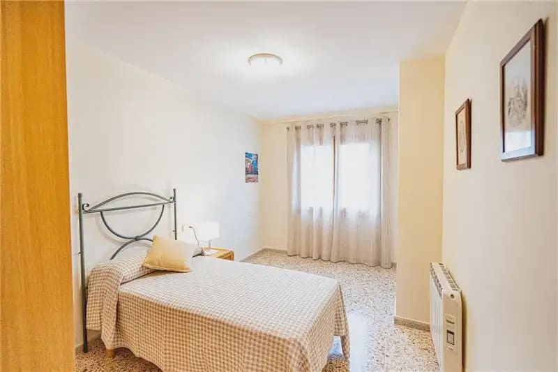 3 soverom Leilighet til leie i Palma de Mallorca - € 1 900 (Ref: 10112153)