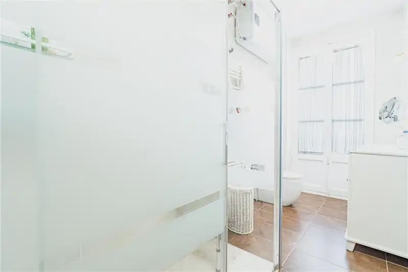 3 bedroom Flat for sale in Palma de Mallorca with garage - € 965,000 (Ref: 10113307)