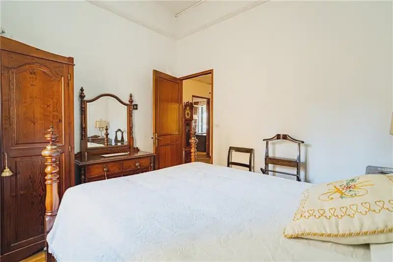 3 bedroom Flat for sale in Palma de Mallorca with garage - € 965,000 (Ref: 10113307)