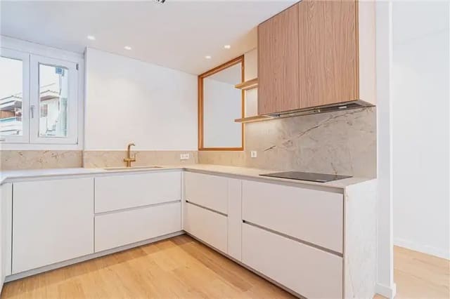 Appartement de 3 chambres à louer à Jaume III, Palma de Mallorca avec garage - 3 350 € (Ref: 10117523)