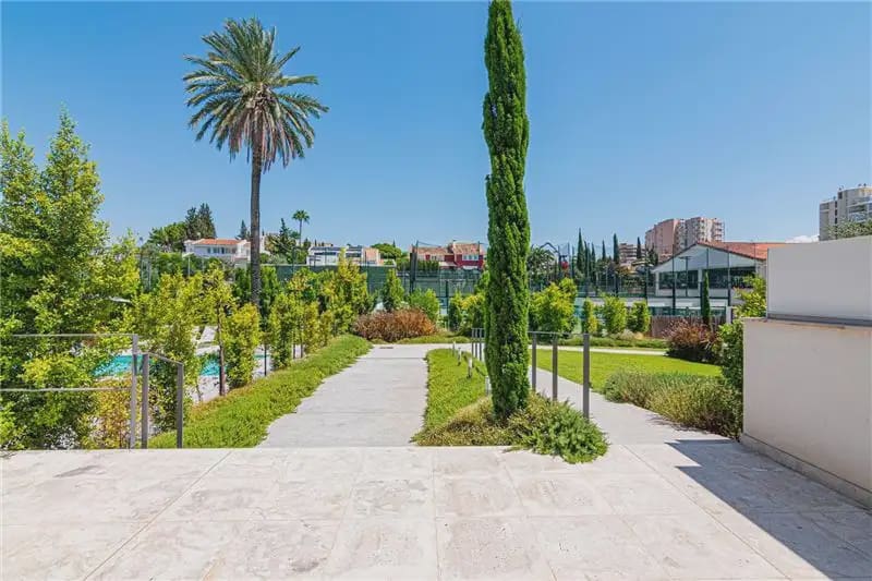3 sypialnia Penthouse na sprzedaż w Palma de Mallorca z basenem garażem - 695 000 € (Ref: 10120309)