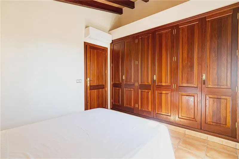 5 sovrum Villa till salu i Mancor de la Vall med garage - 1 150 000 € (Ref: 10130457)